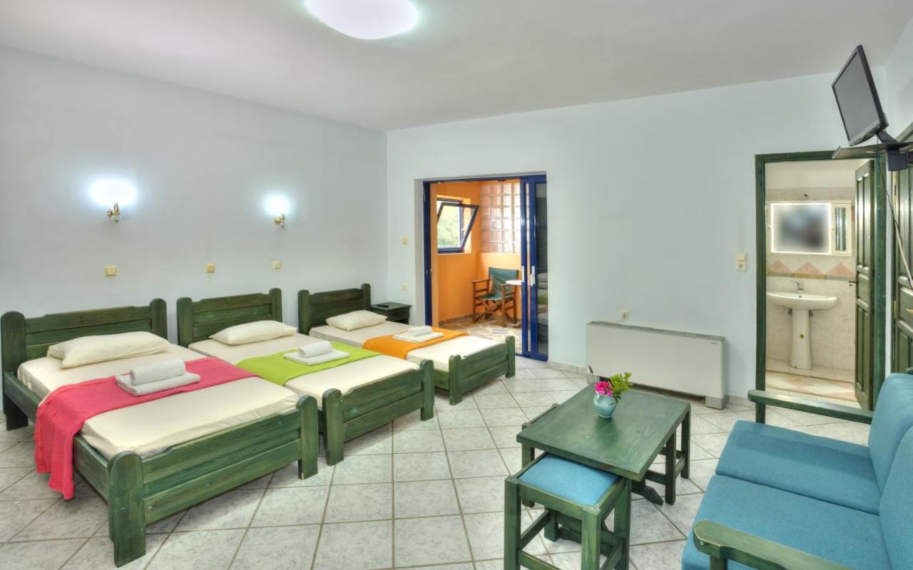 Hotel Zeus Karystos  Ngoại thất bức ảnh