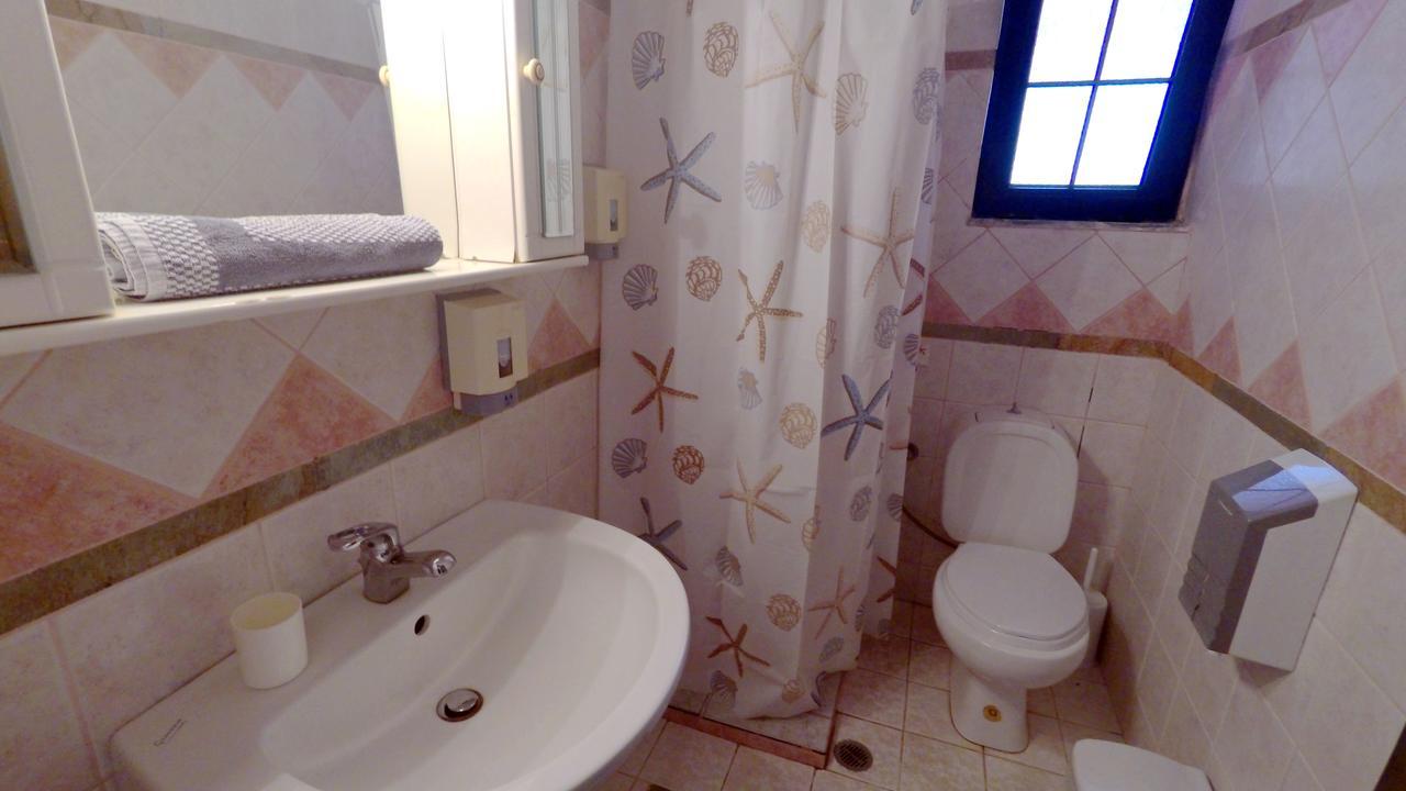 Hotel Zeus Karystos  Ngoại thất bức ảnh